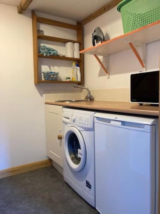 Spacious two bedroom barn conversion St Ives Exterior foto